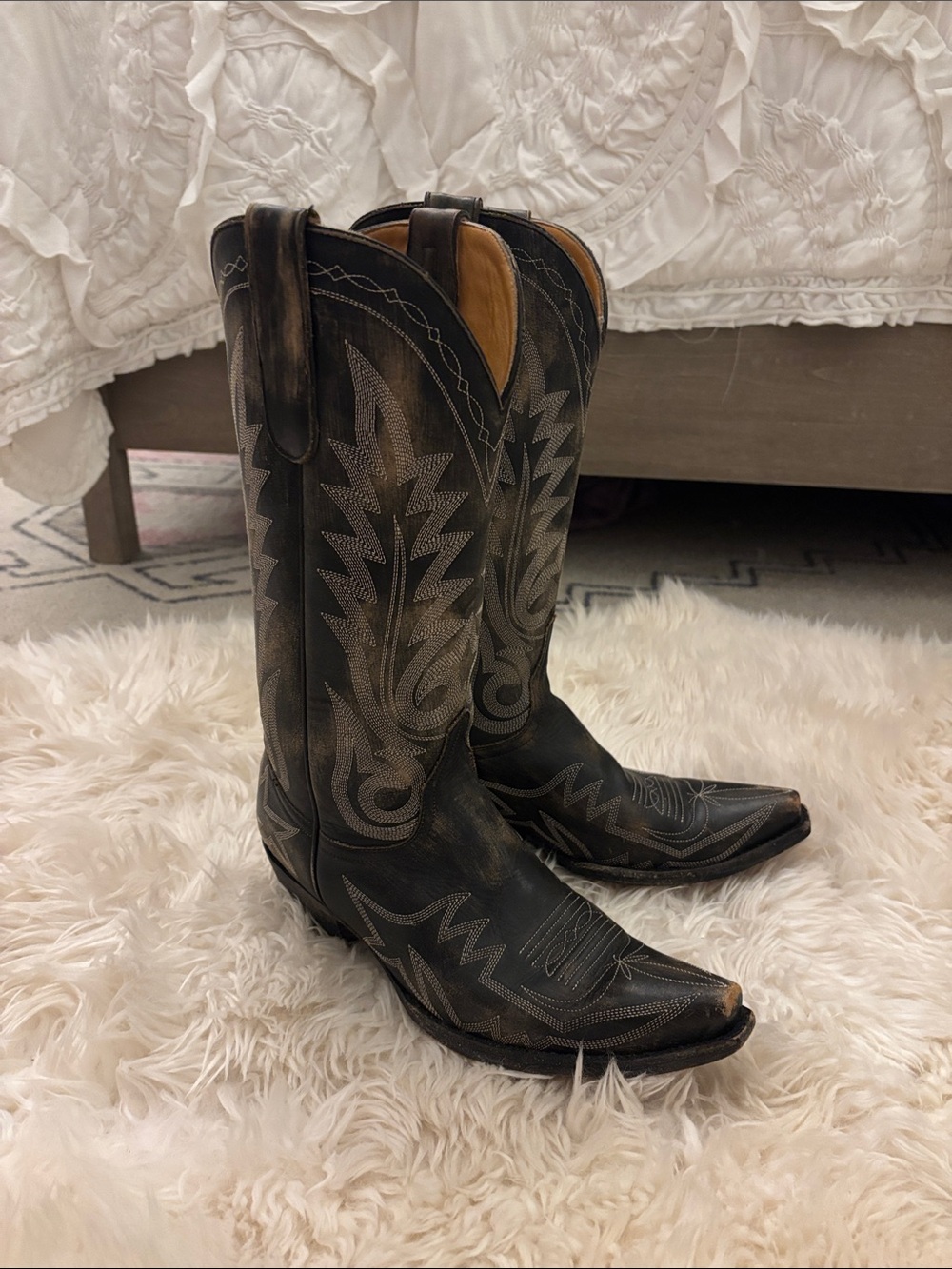 Old Gringo Black Distressed Leather Embroidered Western Heeled Boots